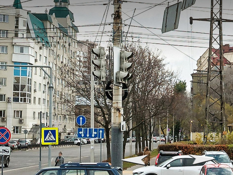 На улице 9 Января в Воронеже сегодня отключат несколько светофоров