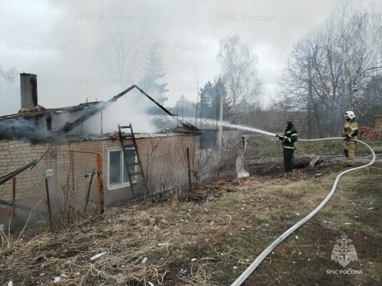 Аварийные электроустановки привели к пожару в Орловском МО