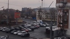 В Оренбурге прозвучала сирена, жители эвакуируются: видео с улиц города