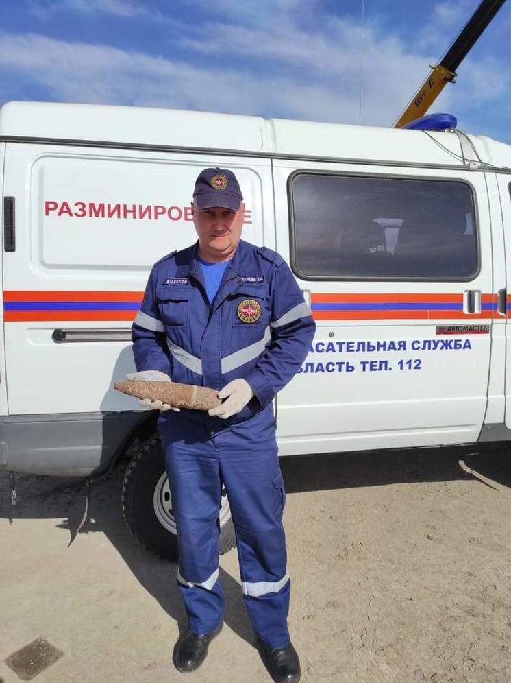 В Дмитриевском районе Курской области нашли артиллерийский снаряд