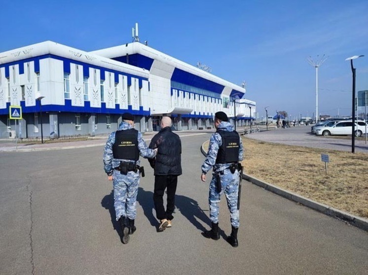 Судебные приставы Хакасии депортировали гражданина Беларуси за кражу