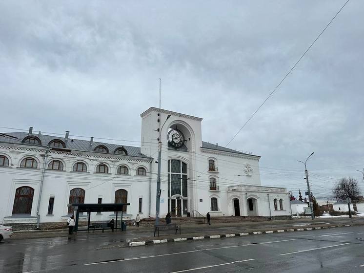 Возобновляется железнодорожное сообщение между Новгородом, Евпаторией и Сухумом