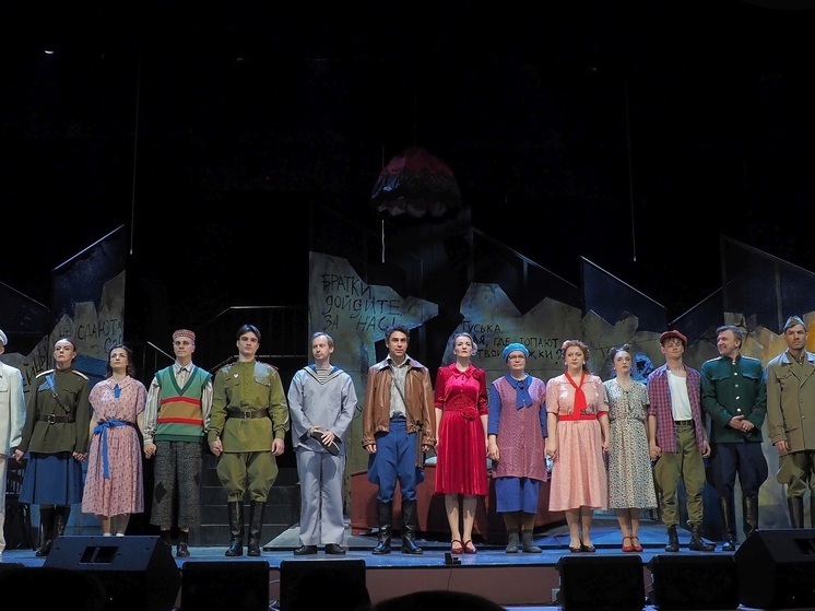 В Театре Защитника Отечества поставили пьесу «Барабанщица»