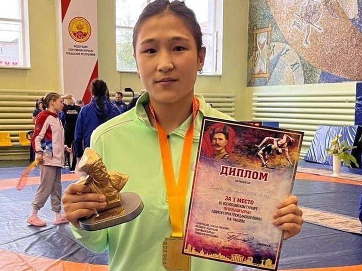 Наталья Пудова из Хакасии взяла золото всероссийских соревнований по вольной борьбе