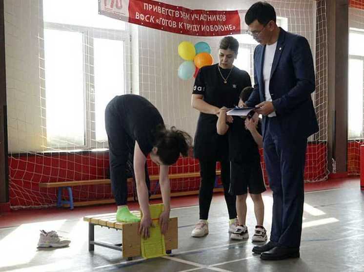 Семья росгвардейцев стала первой на фестивале "Всей семьей на ГТО"