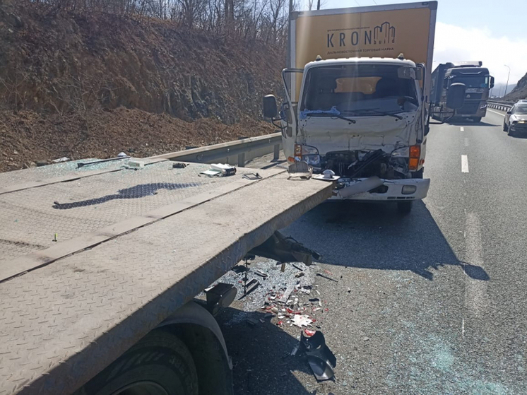 Авария на владивостокской трассе Седанка – Патрокл перекрыла правую сторону