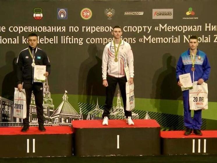 Фёдор Жибинов из Хакасии стал победителем международных соревнований по гиревому спорту