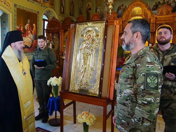 Казаки подарили православным храмам Запорожской областей ценные иконы