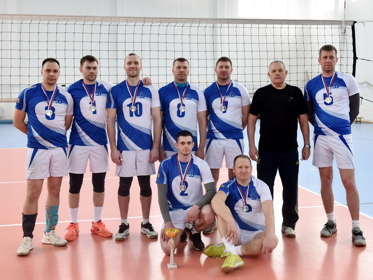 Волейболисты Смоленской таможни завоевали серебро чемпионата Центрального таможенного управления