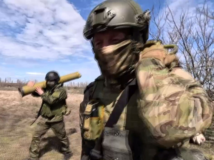 Сальдо: расчет ПТРК уничтожил четыре автобуса с военными ВСУ на правобережье Днепра
