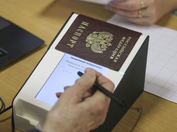 ЦИК проверит информацию о попытках проголосовать дважды на выборах президента России