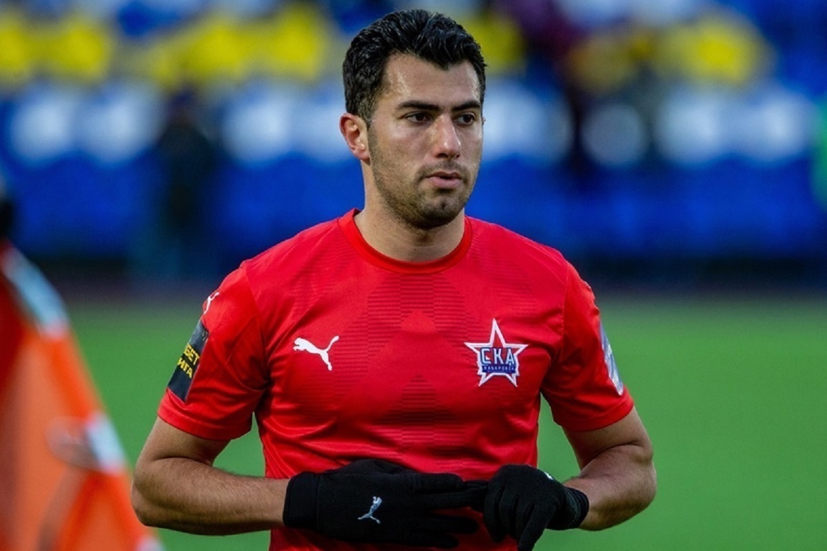 Футболист Симонян заявил, что в "Зените" у росийскийх игроков нет будущего