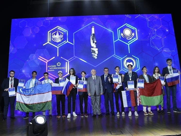 Юные химики из России представят страну на Международной Менделеевской олимпиаде