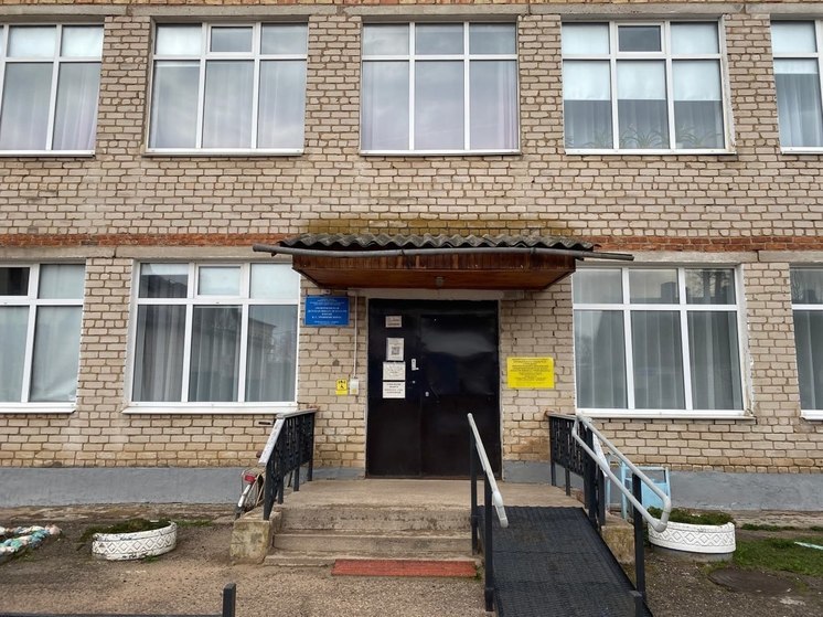Почти 4,4 миллионов рублей выделили на ремонт детской школы искусств в Новоржеве