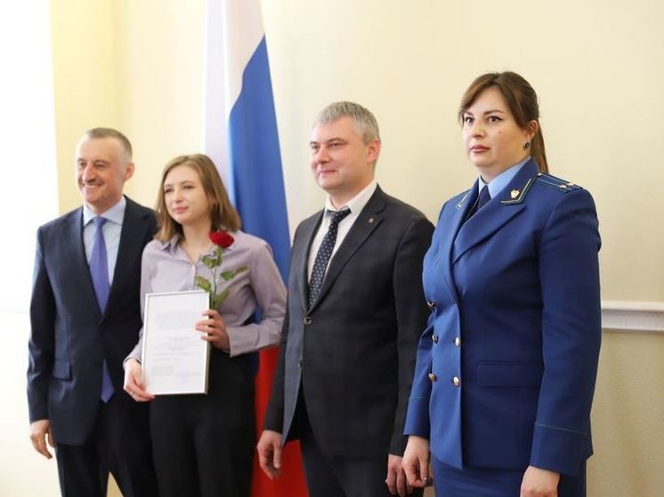 В Орловской области 12 детей-сирот получили жилищные сертификаты