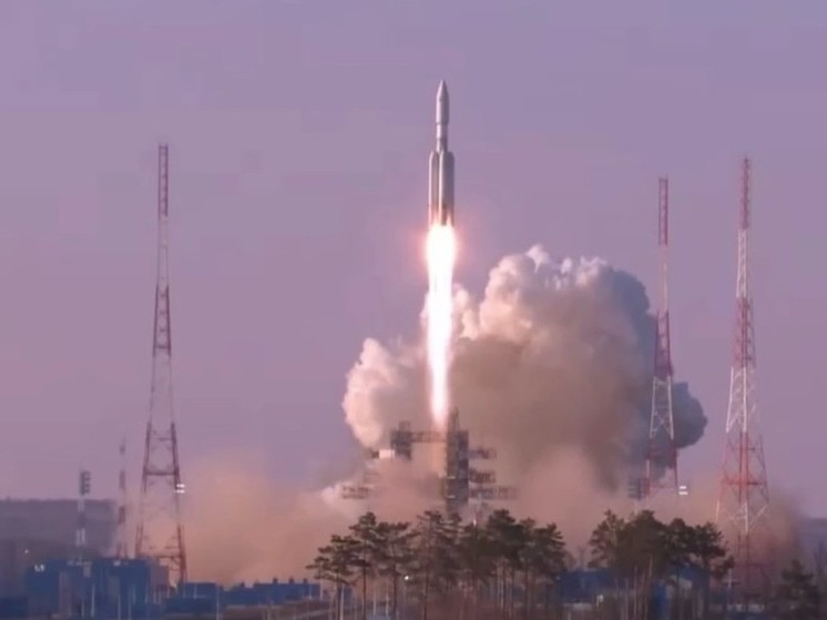 Ракета "Ангара-А5" впервые стартовала с космодрома Восточный
