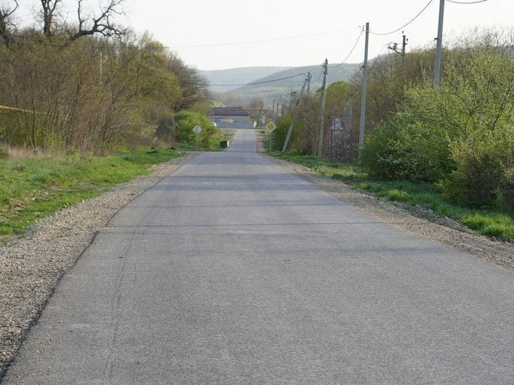 По поручению губернатора в Крымском районе отремонтировали дорогу
