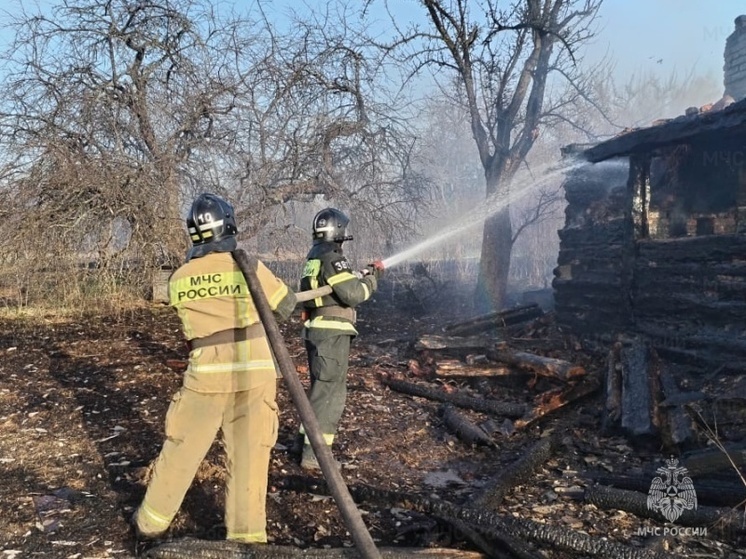 В Орловской области выгорел дом на площади 24 квадратных метра