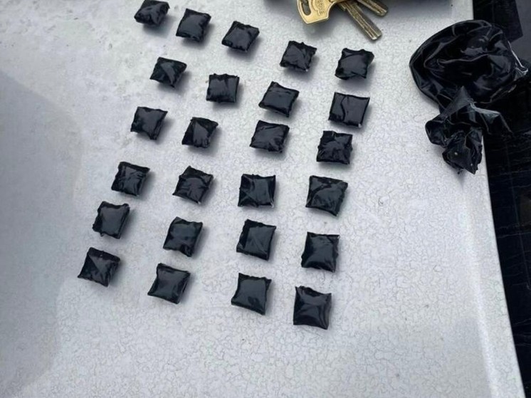 В Казани полицейские задержали наркокурьера с «синтетикой»