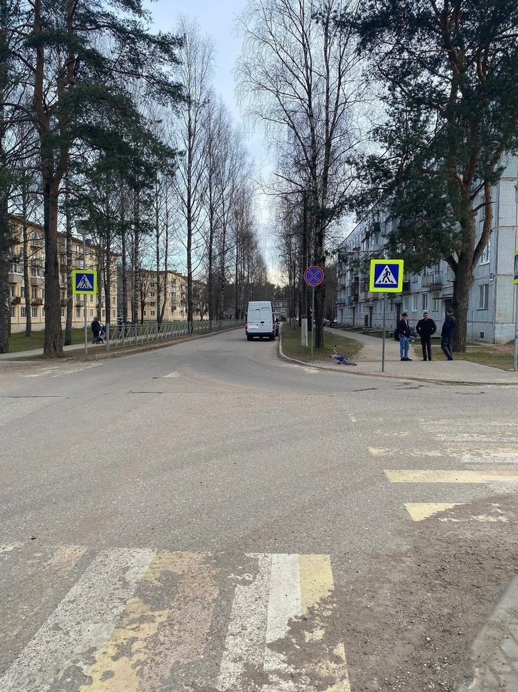 В Тверской области «ГАЗ» сбил на пешеходном переходе шестилетнего мальчика