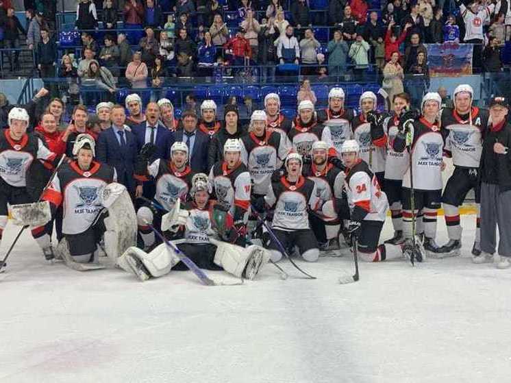 Тамбовская хоккейная молодежка вышла в финал Кубка регионов