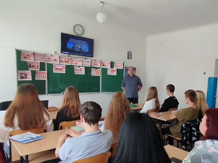 Урок мужества памяти узников нацистских концлагерей прошел в Сивашовской школе