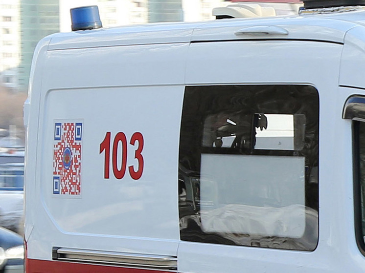 На севере Москвы произошел взрыв в автомашине, пострадал водитель