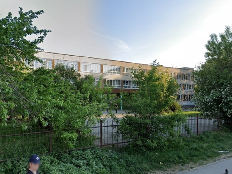 Школьник воткнул ручку в бедро подростка в Екатеринбурге