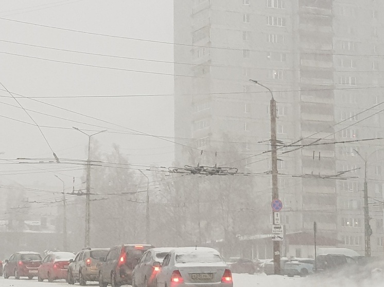 Холод, снег и дожди идут в Карелию