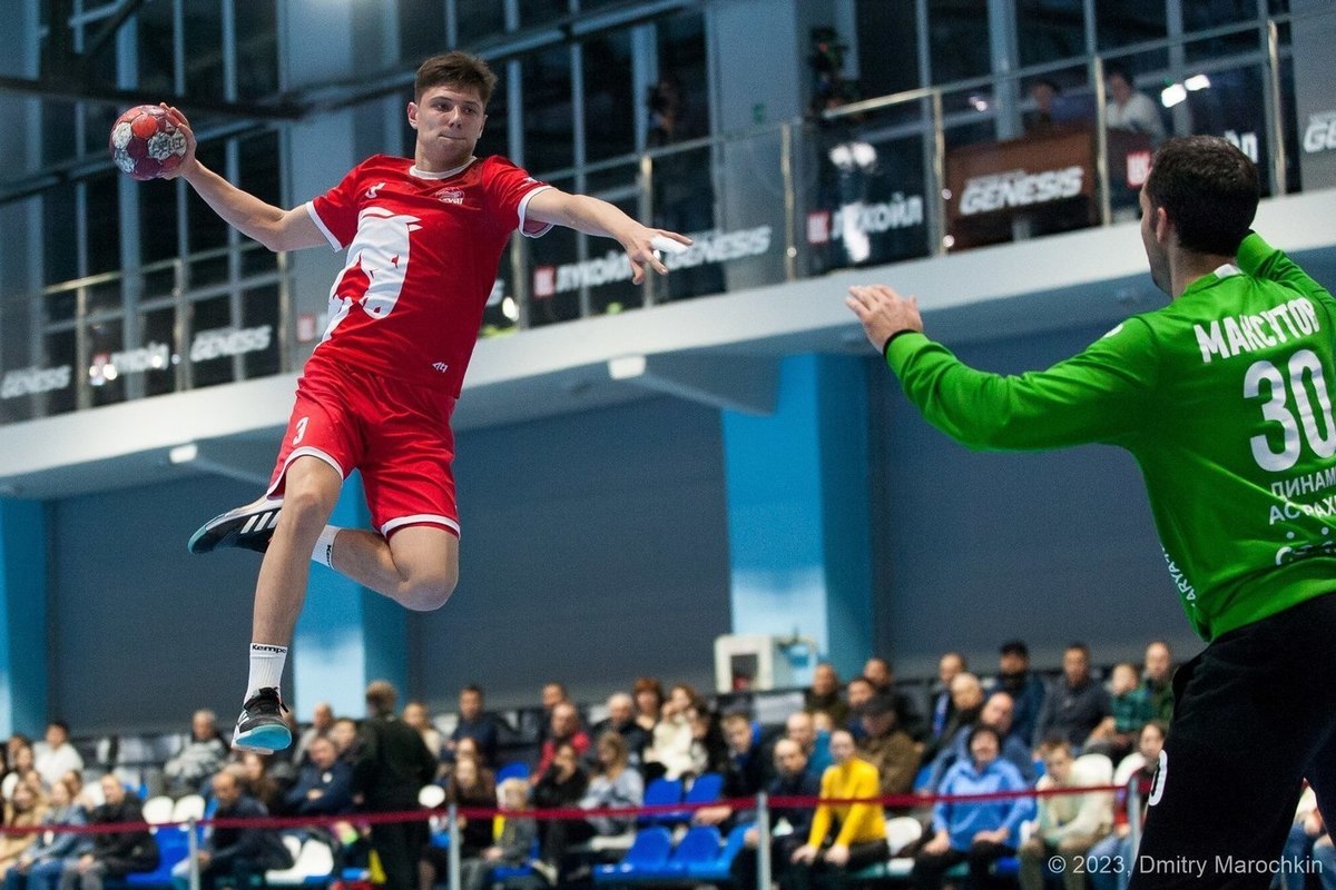 Astrakhan handball players lost to Akbuzat in Ufa