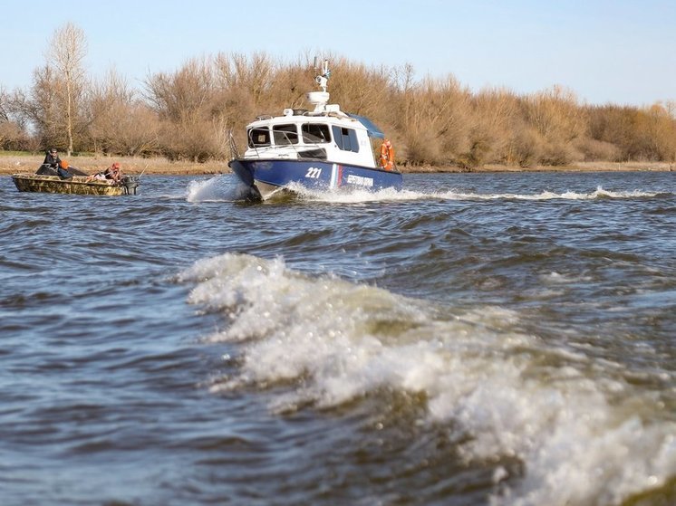 На водоемах Астраханской области замечены любители запрещенной рыбалки