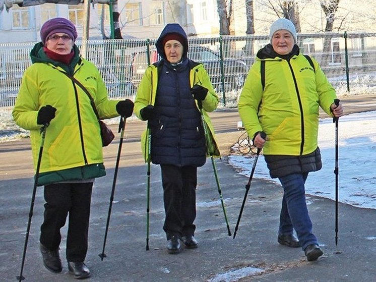 Пензенцам рассказали о преимуществах скандинавской ходьбы