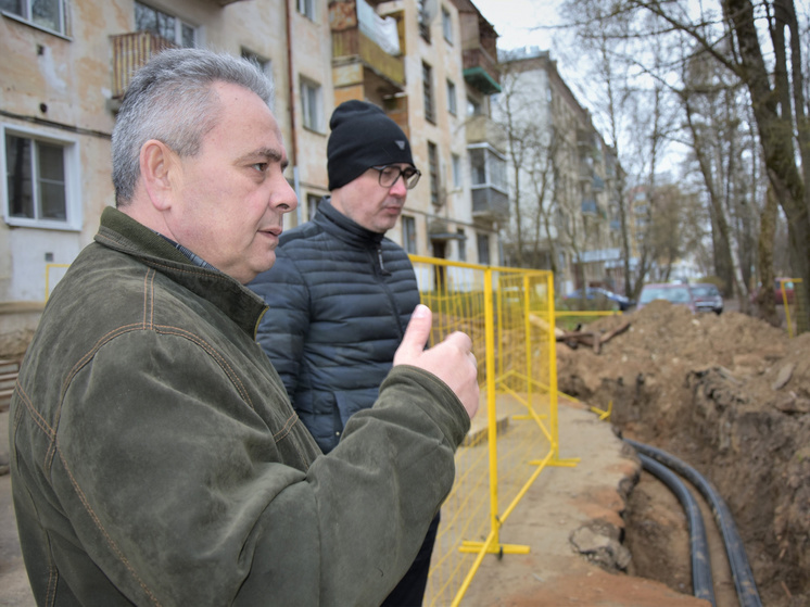 В Костроме прошла проверка капитального ремонта квартальных тепловых сетей