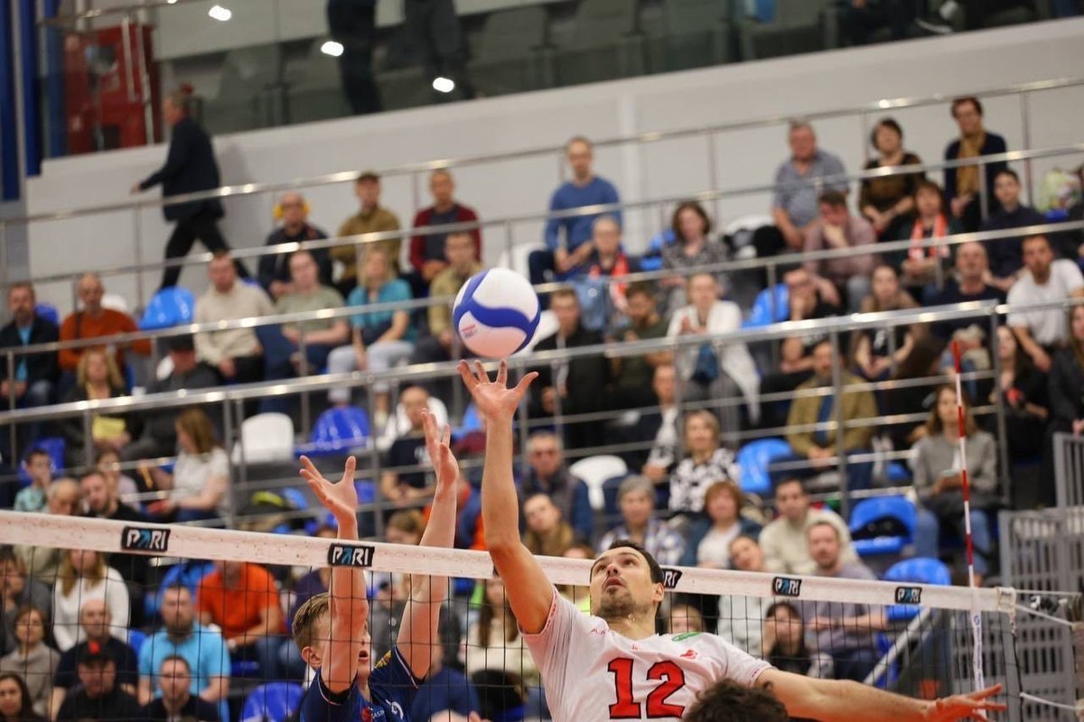 Belgorod volleyball players lost in the second meeting of the Super League semi-finals