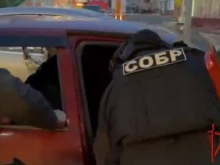 Росгвардейцы в Томске задержали обворовавших пенсионерку мошенниц из Новосибирска