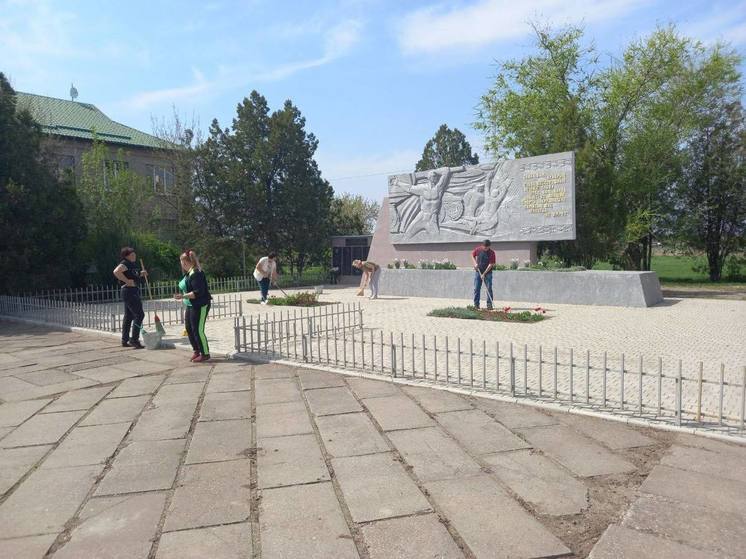 В Мелитопольском районе проходят субботники