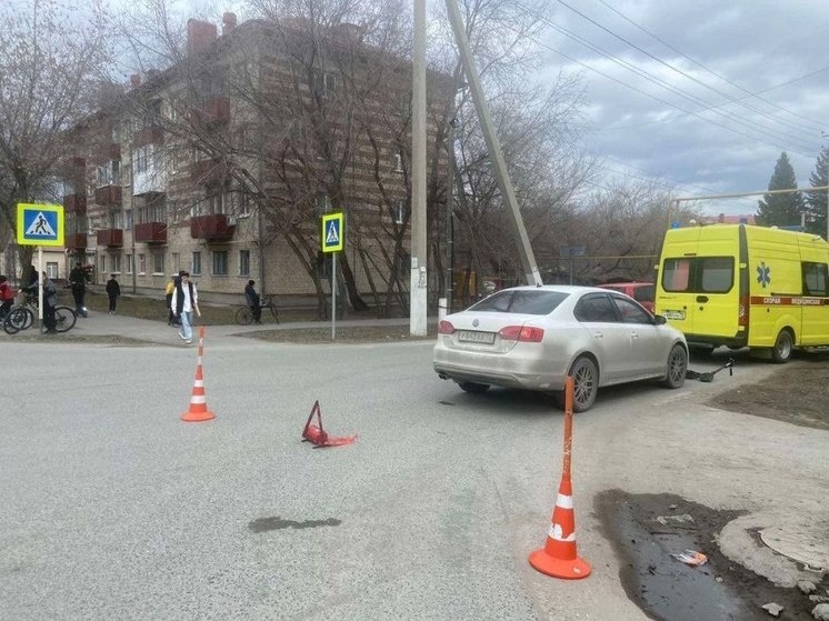 Школьница на самокате в Тюменской области попала в аварию