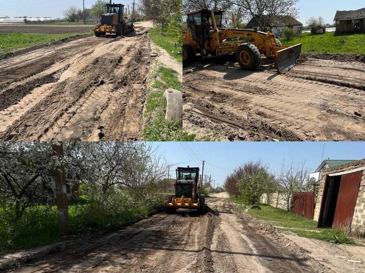 В Виноградово Херсонской области проводят масштабный ремонт дорог