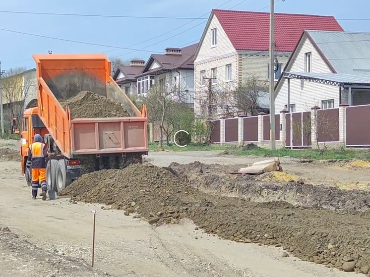 В Ставрополе продолжают реконструкцию улично-дорожной сети бульвара Зелёная роща