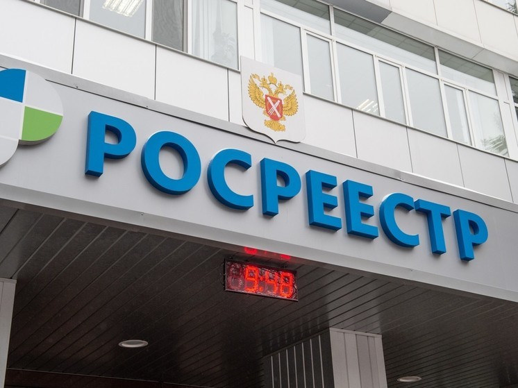 Сотрудники Росрееста проводят в Херсонской области выездные приемы