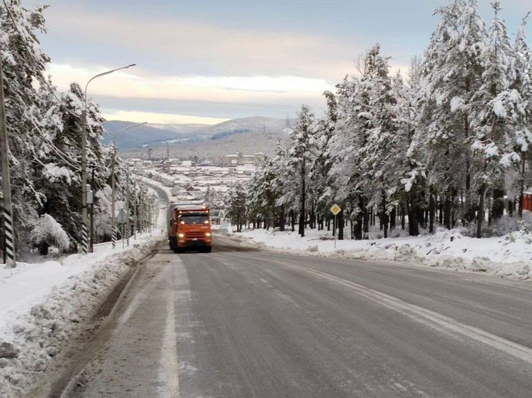 Проезд обеспечен на всех федеральных трассах после снегопада в Забайкалье
