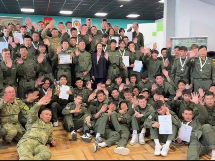 Школьники Калмыкии изучают военно-прикладные дисциплины