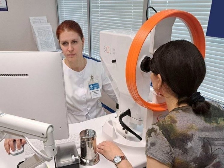 В Новосибирске клинику офтальмохирургии оснастили новым оборудованием
