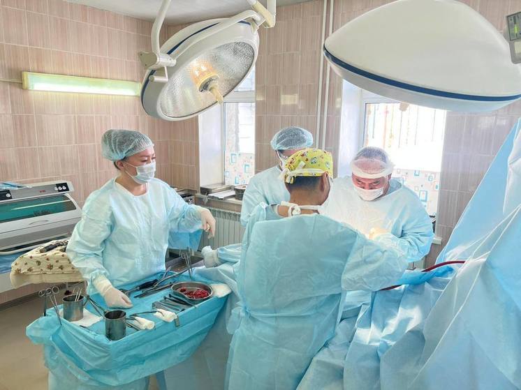 В Нюрбинском районе Якутиии мобильные хирурги провели 28 операций