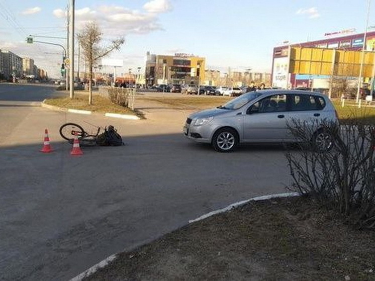 В Йошкар-Оле пьяный велосипедист попал в больницу после ДТП