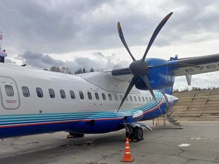 Самолет из-за неисправности вернулся в аэропорт Красноярска