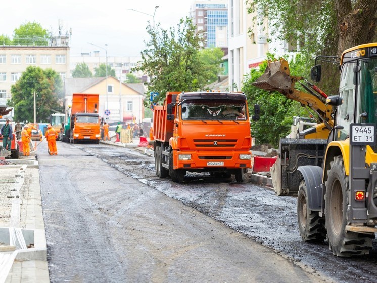 На ремонт дорог в Холмском округе выделят 850 миллионов рублей
