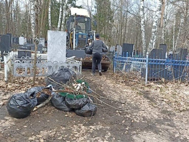 Пензенцам рассказали, в какие дни не стоит ходить на кладбища