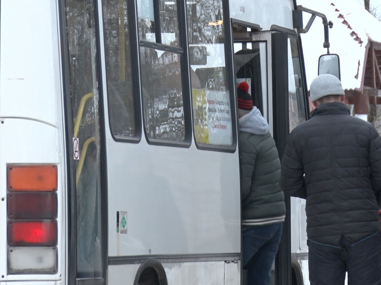 Для детей из Кракольской школы в Усть-Луге организуют автобусный маршрут