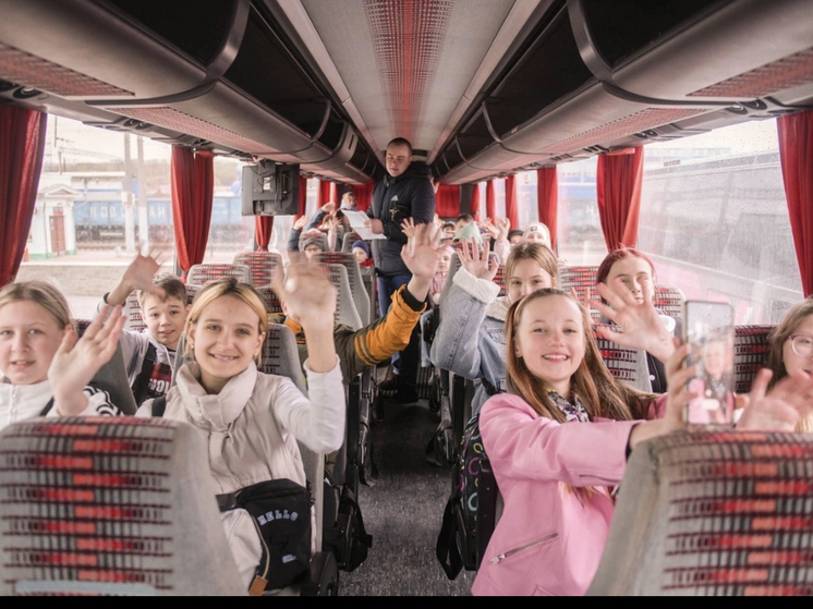 В Смоленск из Белгорода на оздоровление приехало 200 детей
